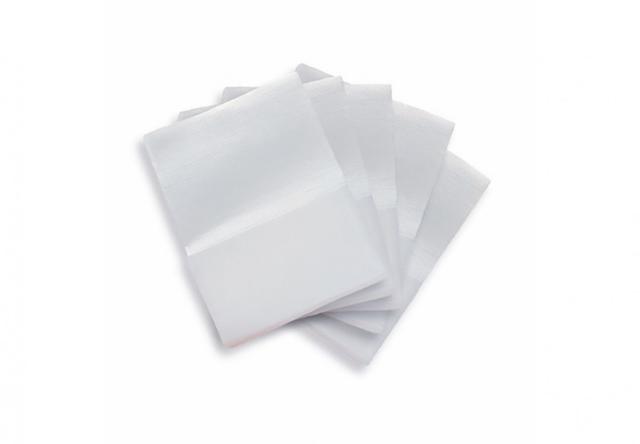 Tovagliolo pura cell. 17x17 bianco - 1 v 2000 pz x cf - 8 cf x ct